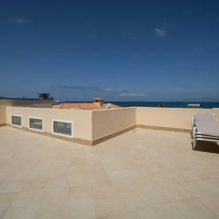 Charming By The Sea With Private Pool